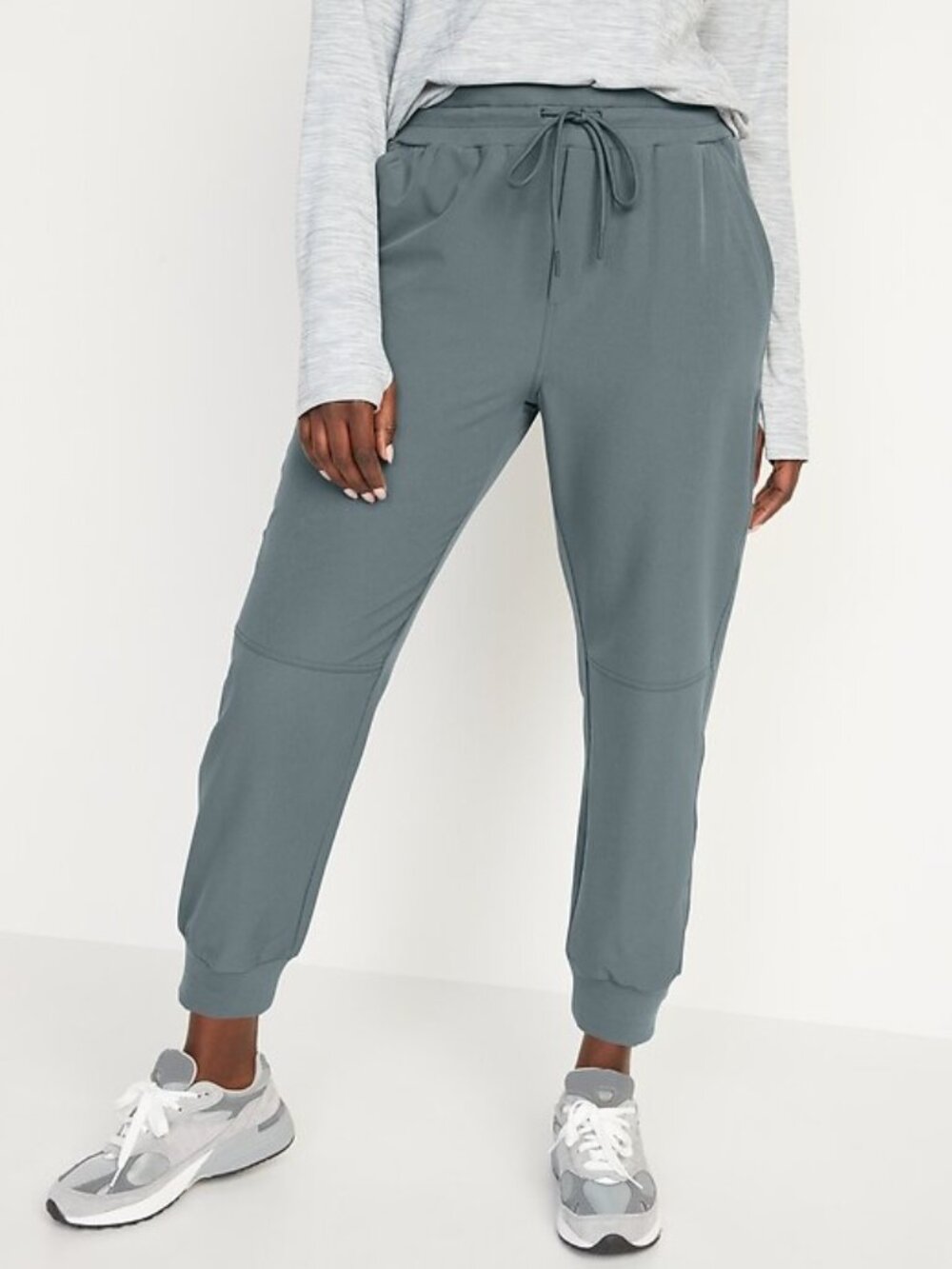 High-Waisted StretchTech Water-Repellent Jogger Pants | Old Navy